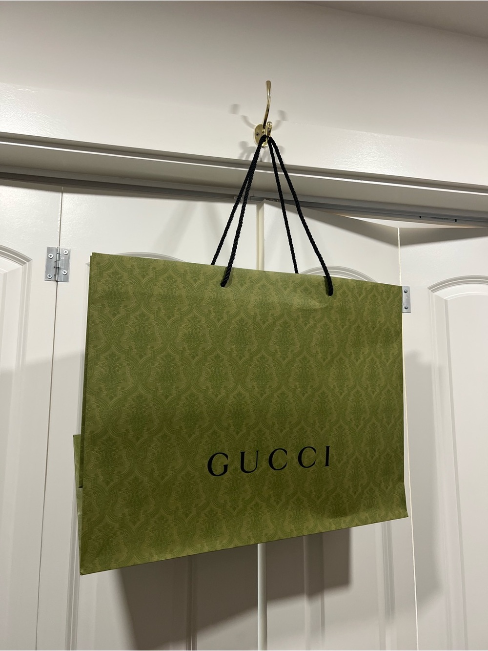X-Large GUCCI Shopping Bag — 17x23x8